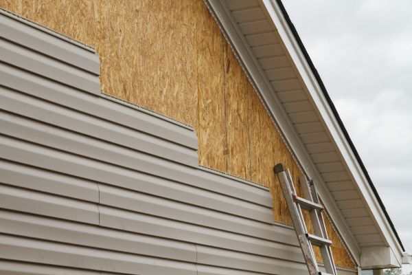 Loose Siding Replacement in Antioch