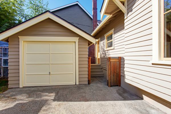 Garage Siding Replacement in Antioch